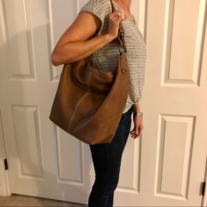 Roots Large Hobo w/ Zipper Tribe